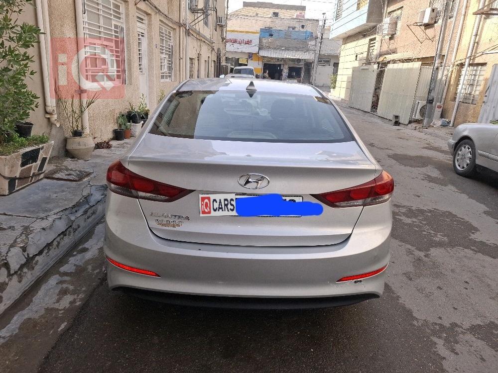 هيونداي النترا